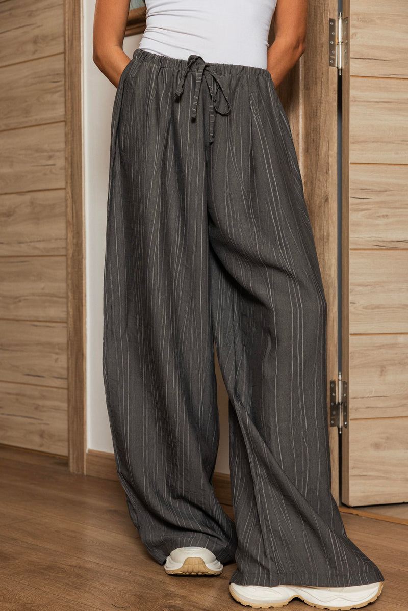 Relaxed Wide-Leg Pants