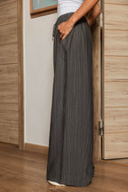 Relaxed Wide-Leg Pants