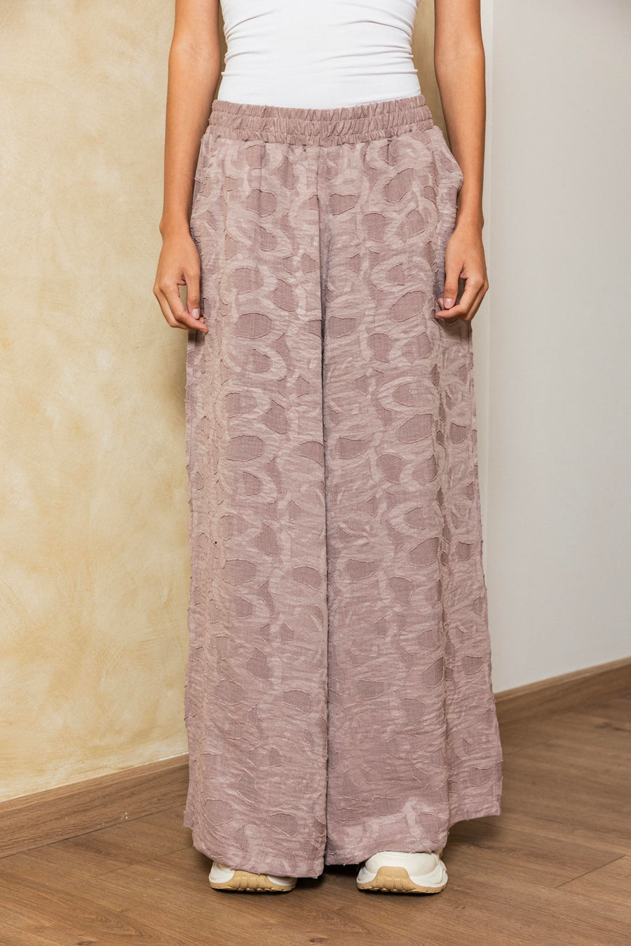 Texture Wide Leg Pants