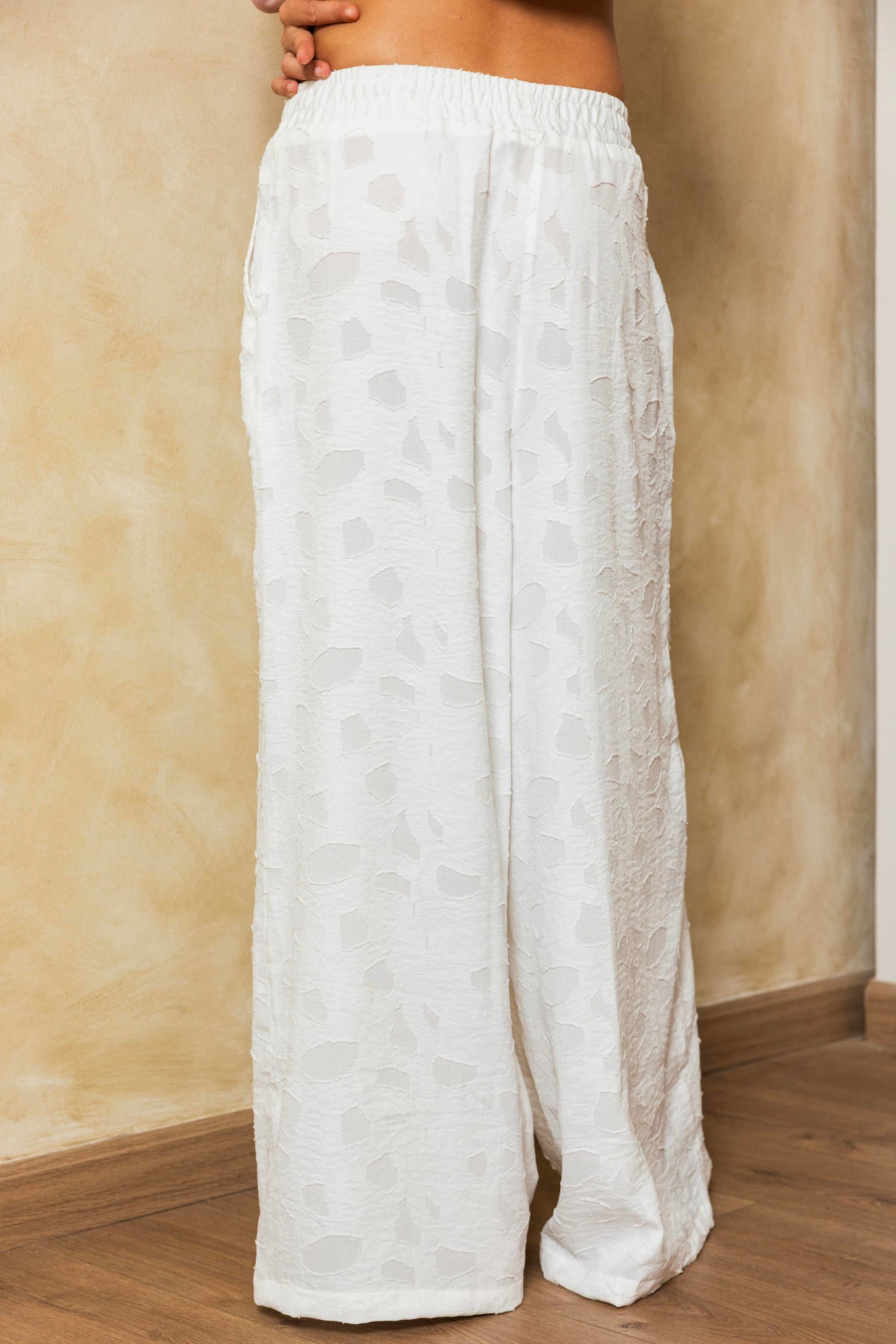 Texture Wide Leg Pants
