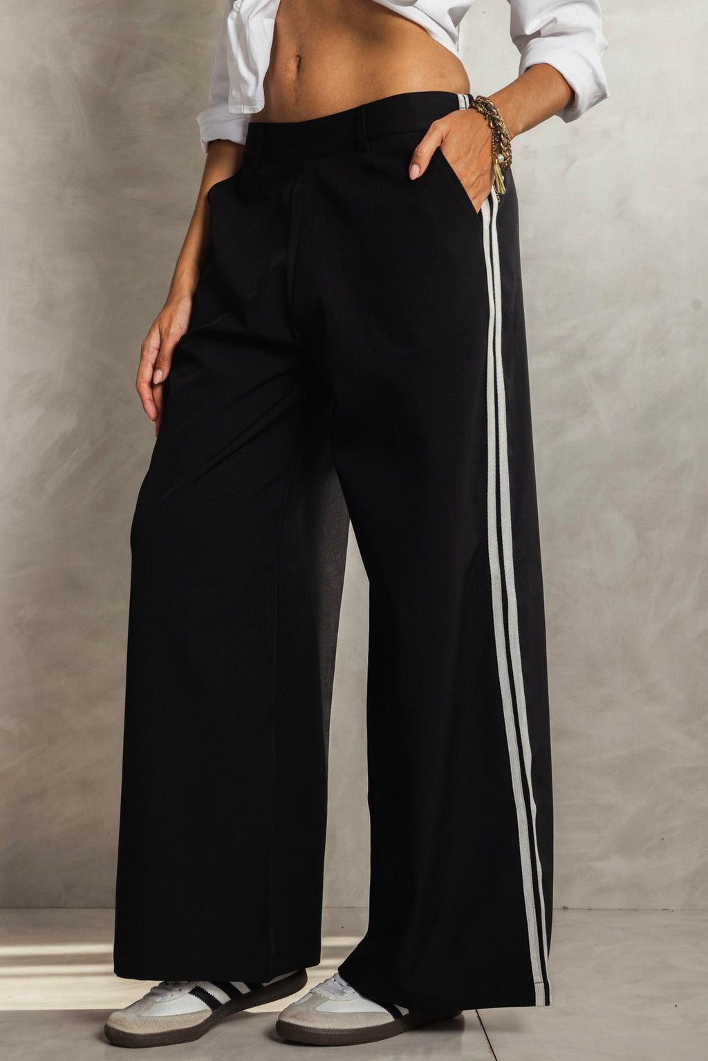 Side Stripe Wide-Leg Pants