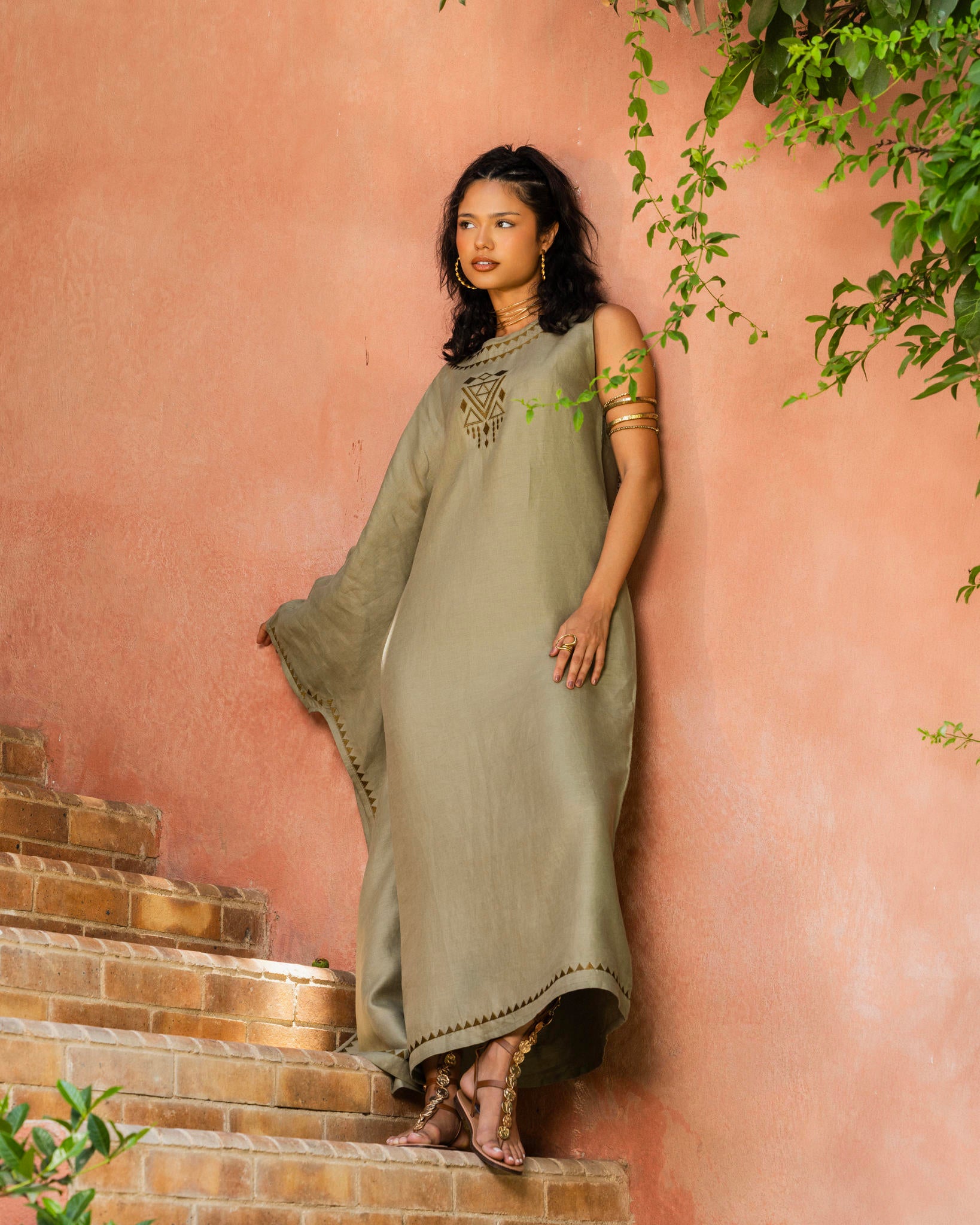 Layali Abaya