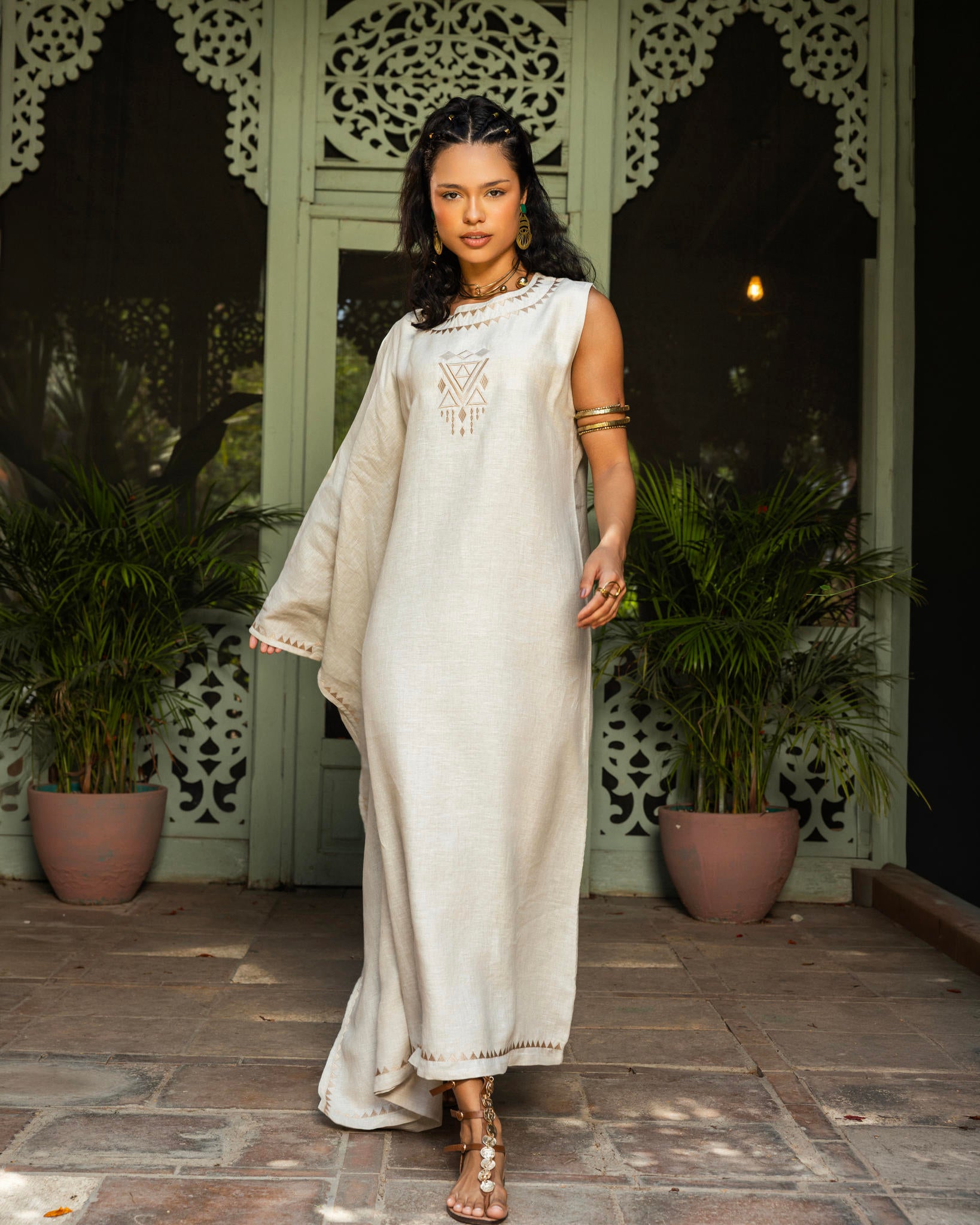 Layali Abaya