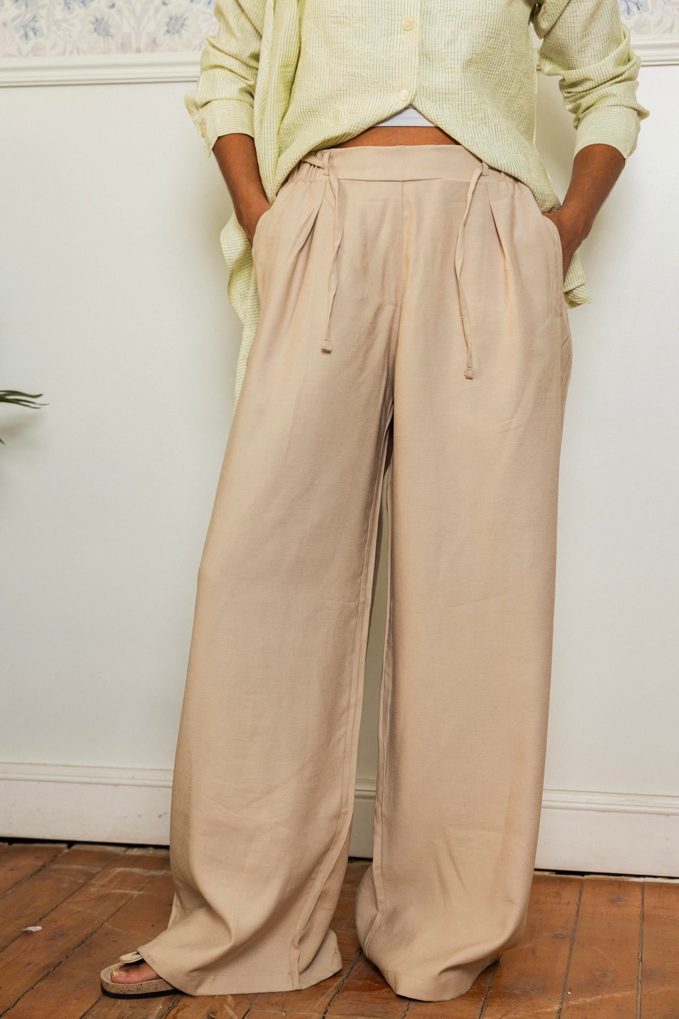 Lightweight Gabardine Pants