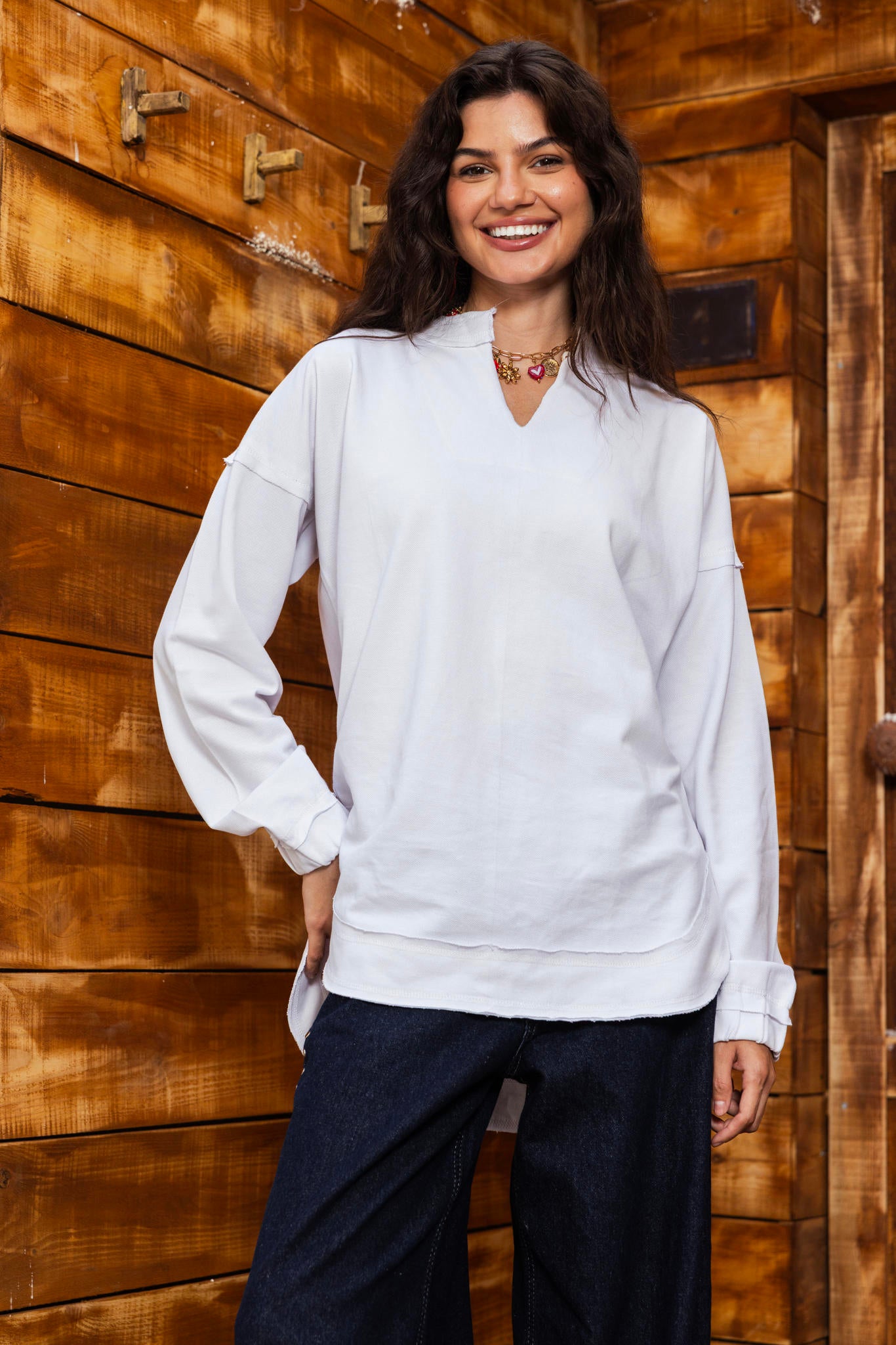 V-Cut Tshirt