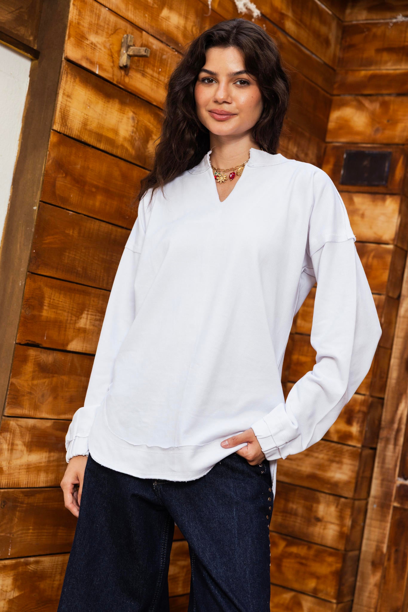 V-Cut Tshirt