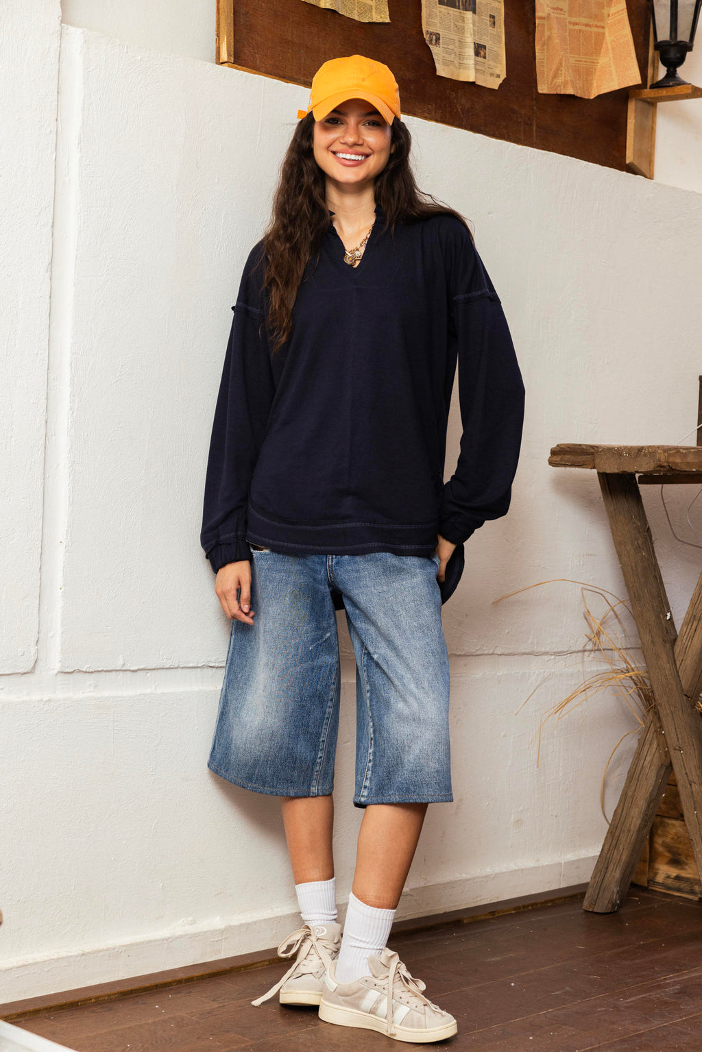 V-Cut Tshirt