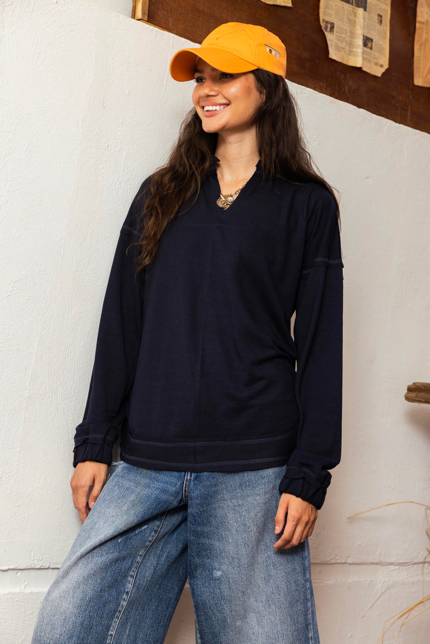 V-Cut Tshirt