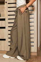Relaxed Wide-Leg Pants