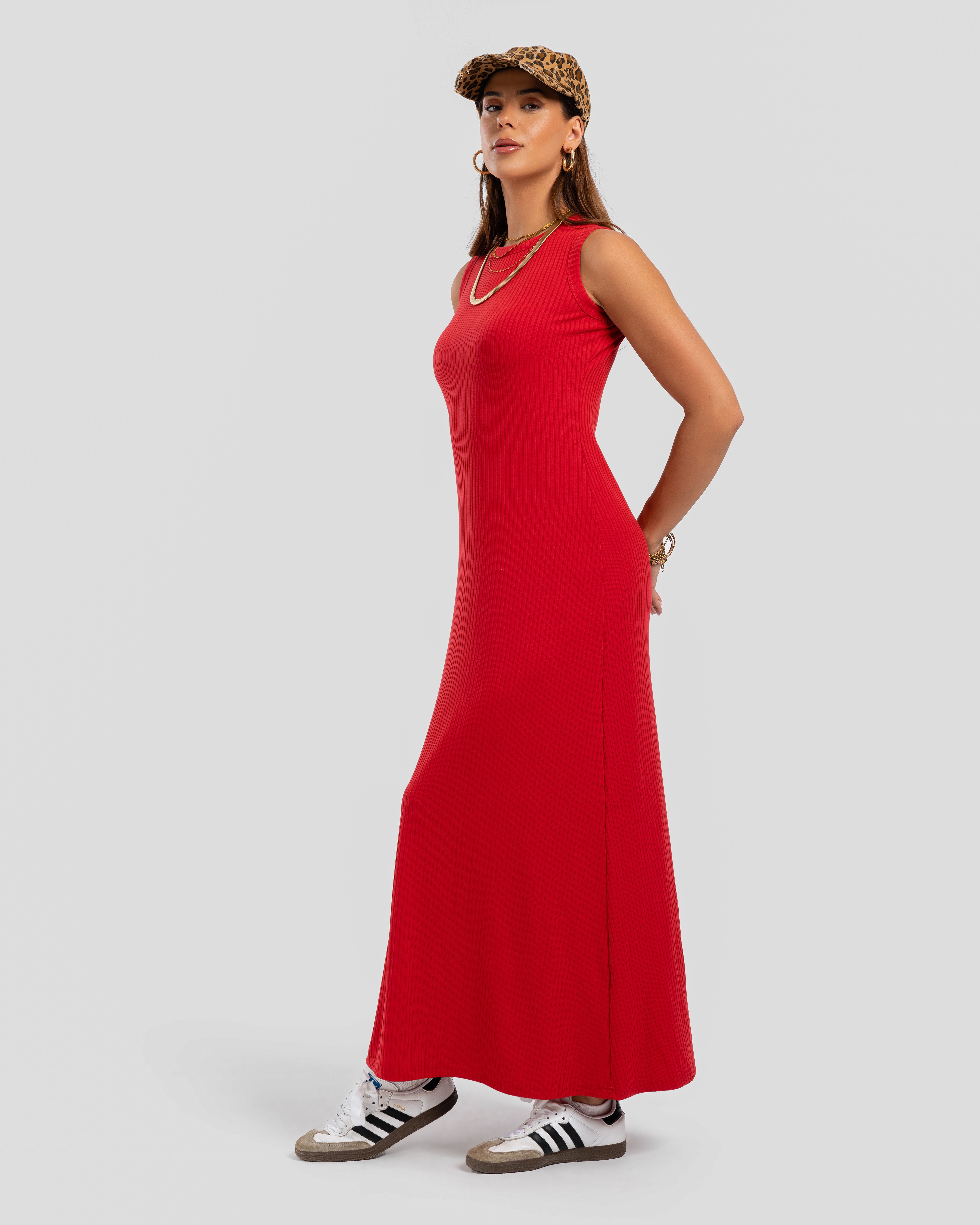 فستان ماكسي مقطوع