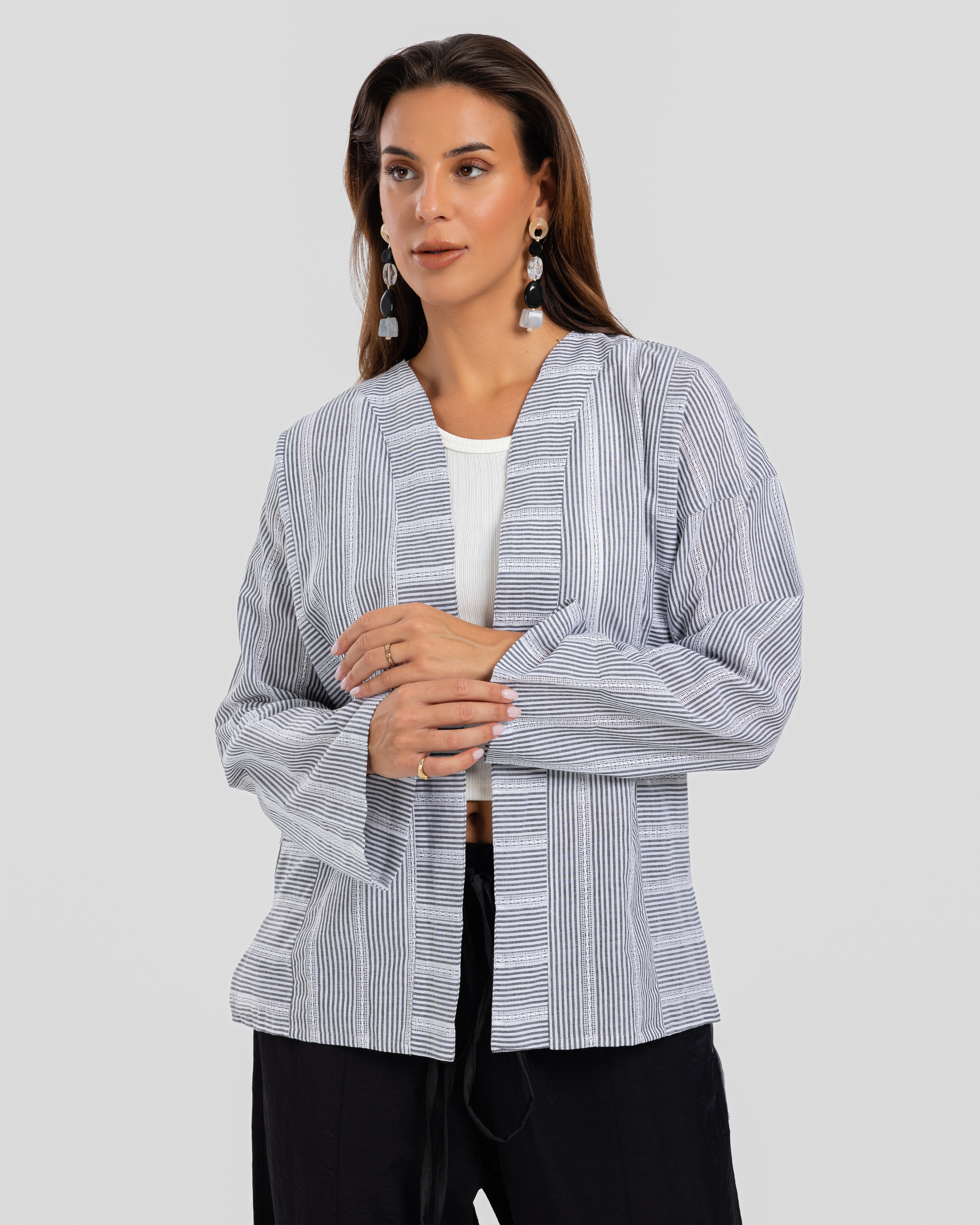 كيمونو طويل الظهر 