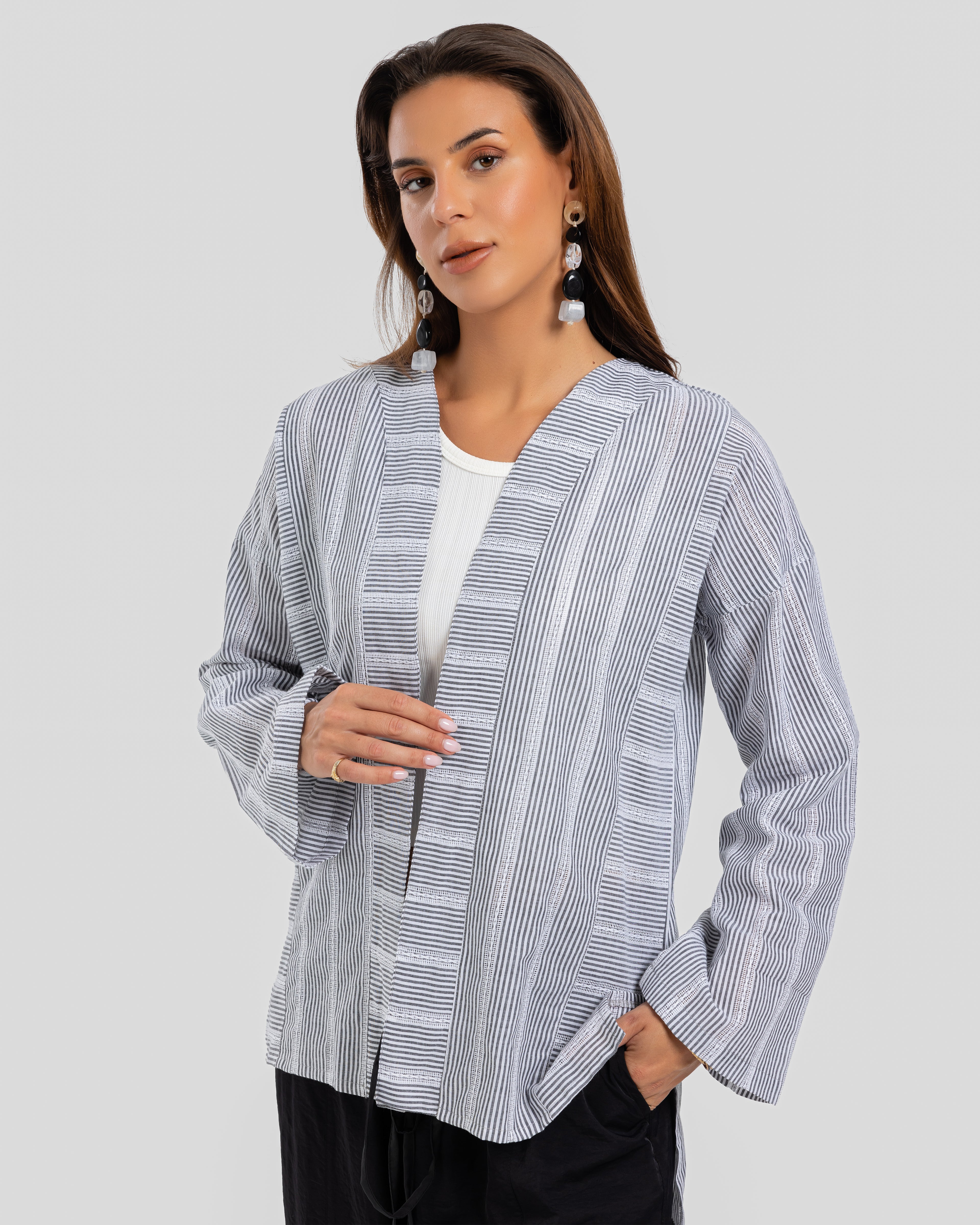 كيمونو طويل الظهر 