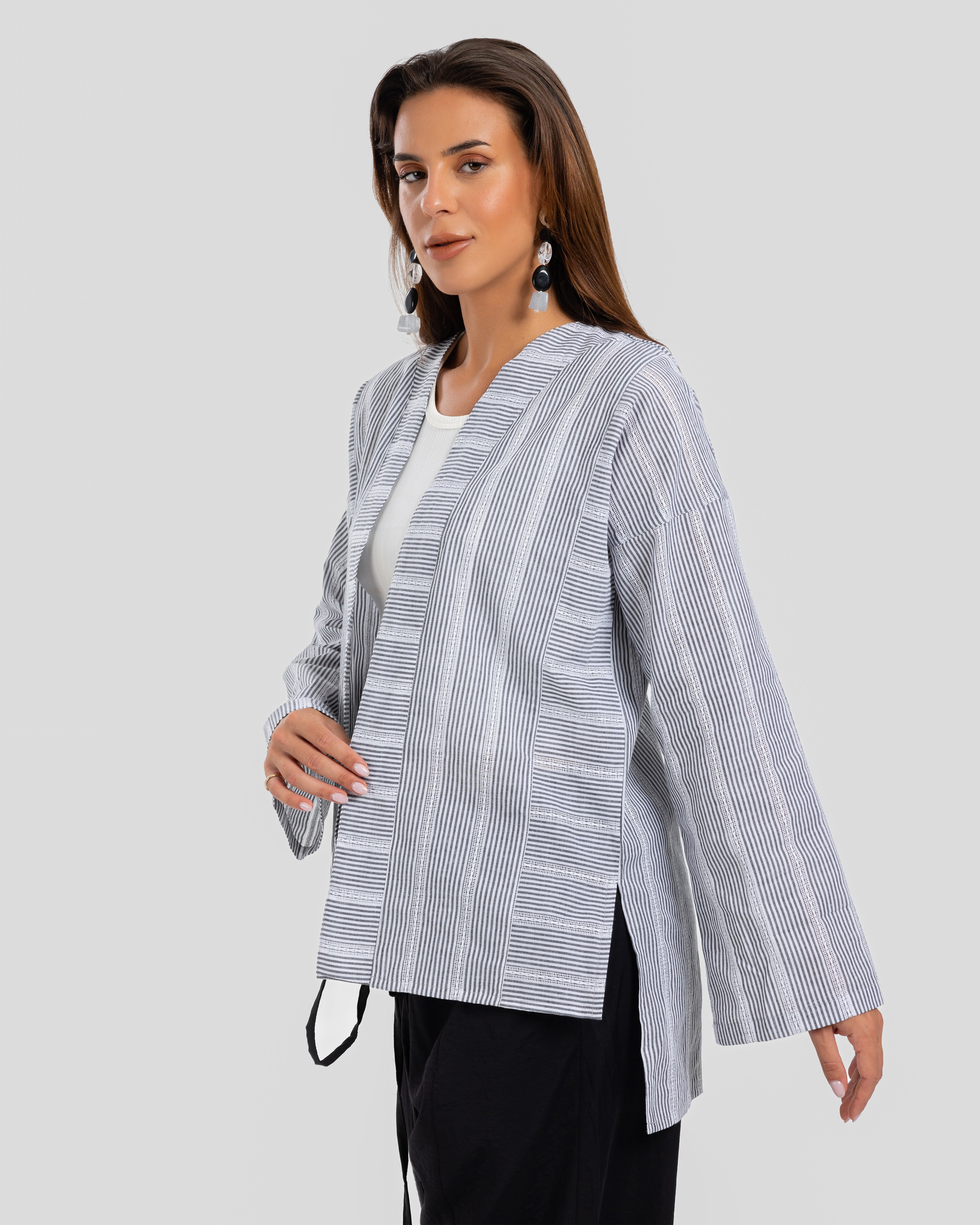 كيمونو طويل الظهر 