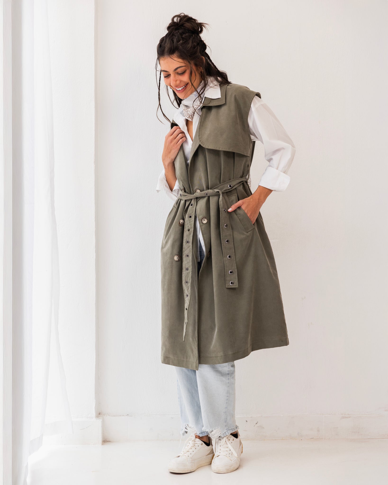 Sleeveless Trench Coat