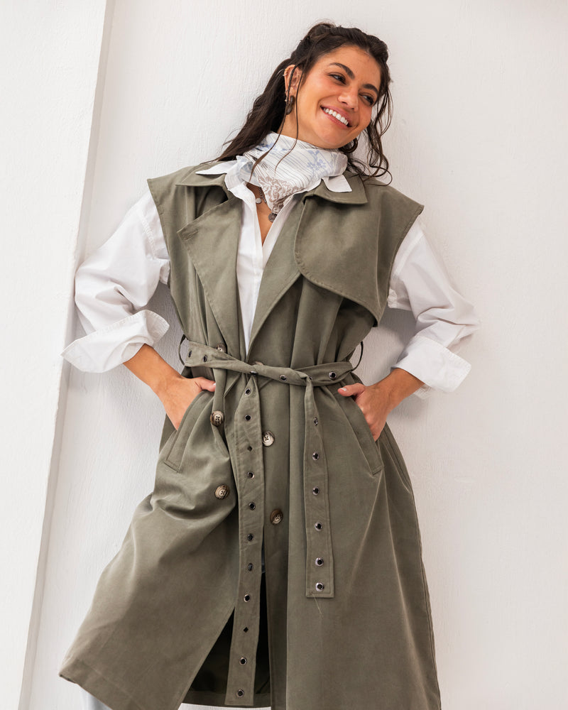 Sleeveless Trench Coat